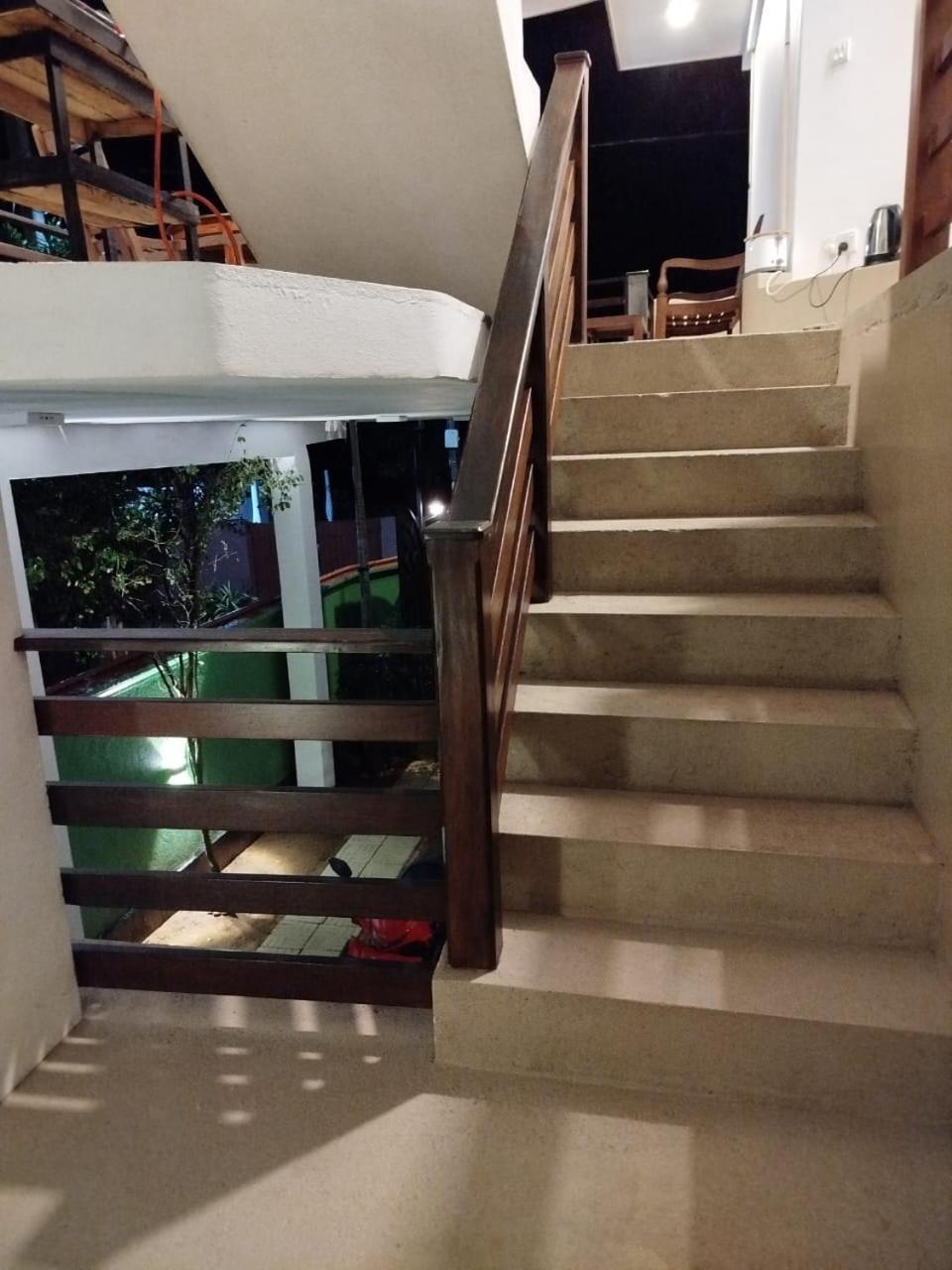 Siyon Yula - Guest House Хикадува Екстериор снимка